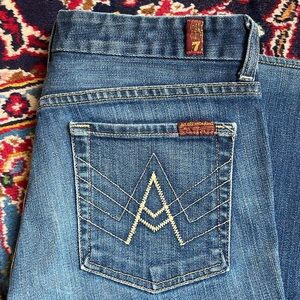 7 FOR ALL MANKIND “ A POCKET” JEANS SZ 27